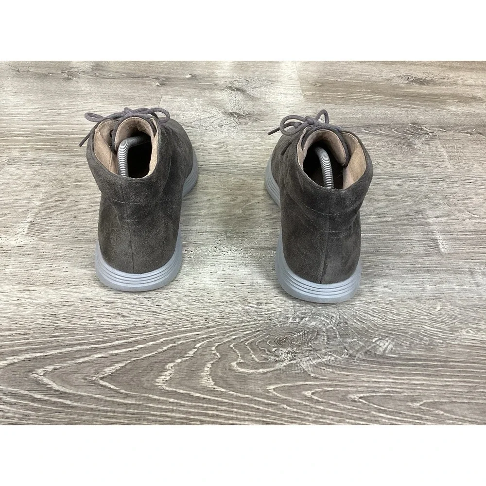 Cole Haan Grand Tour Men's Size 10 M Brown Suede Chukka Ankle Boots C26184
